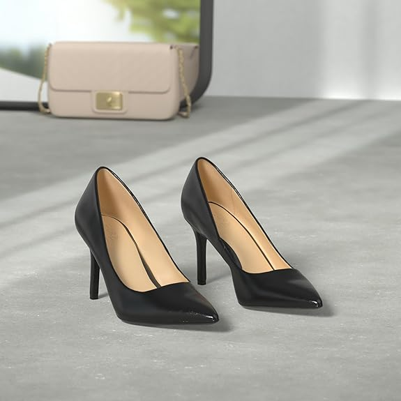 Naturalizer Women’s Marianne Pump