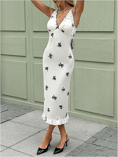 “Milumia Women’s V-Neck Sleeveless Bodycon Cocktail Dress”