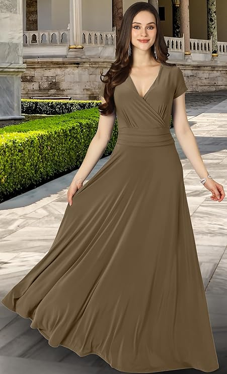 Dokotoo Petite Lace & Mesh Panel Gown