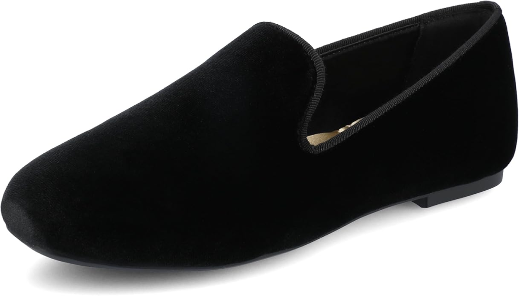 Luxury Flats & Loafers (e.g., padded ballet flats)