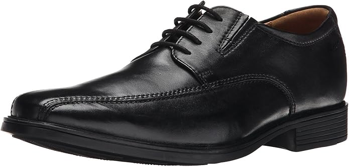 Clarks Tilden Cap Oxford – Best Budget Option
