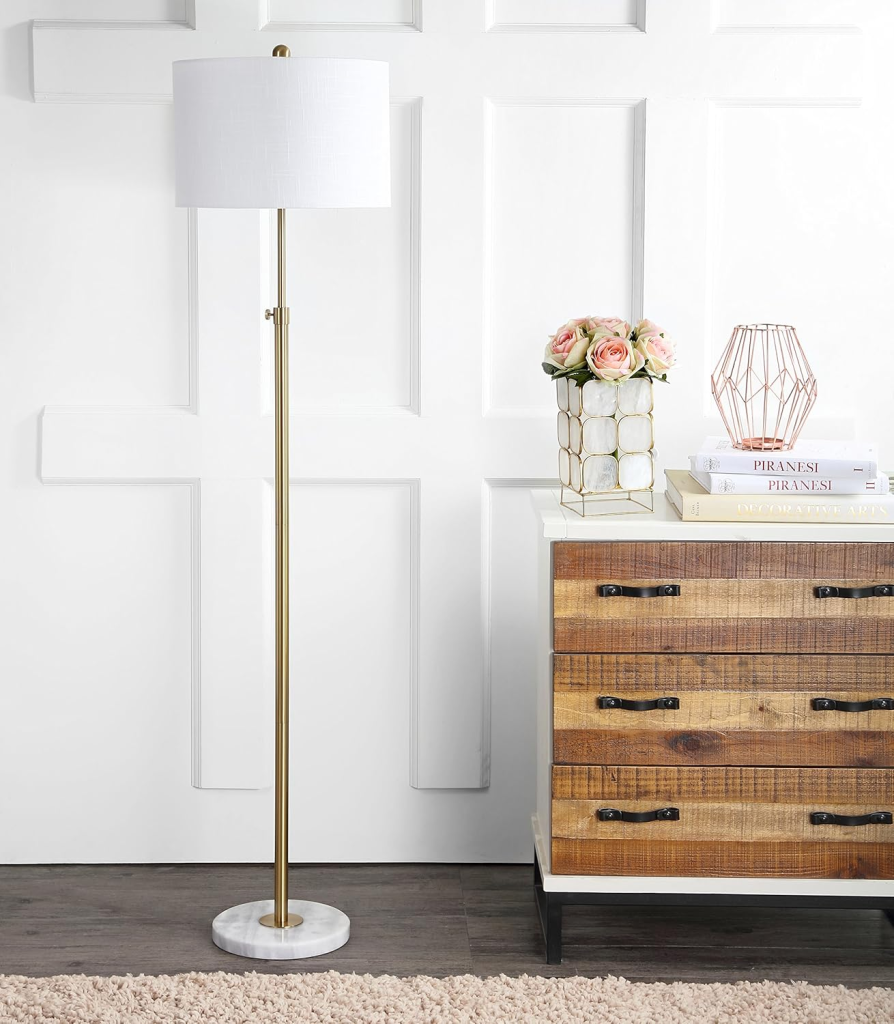  Elegant Minimalist Glam